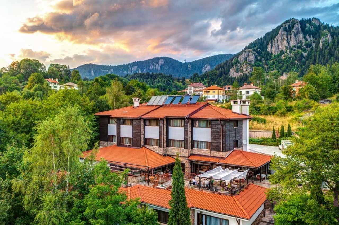 Hotel Smilen Smolyan Exterior foto